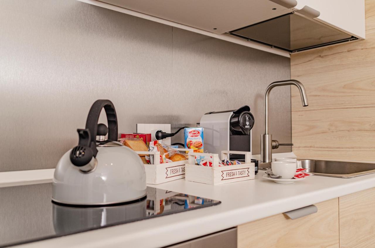 Apulialux Design Apartment - Relax, Spa E Free Parking Bari Eksteriør bilde