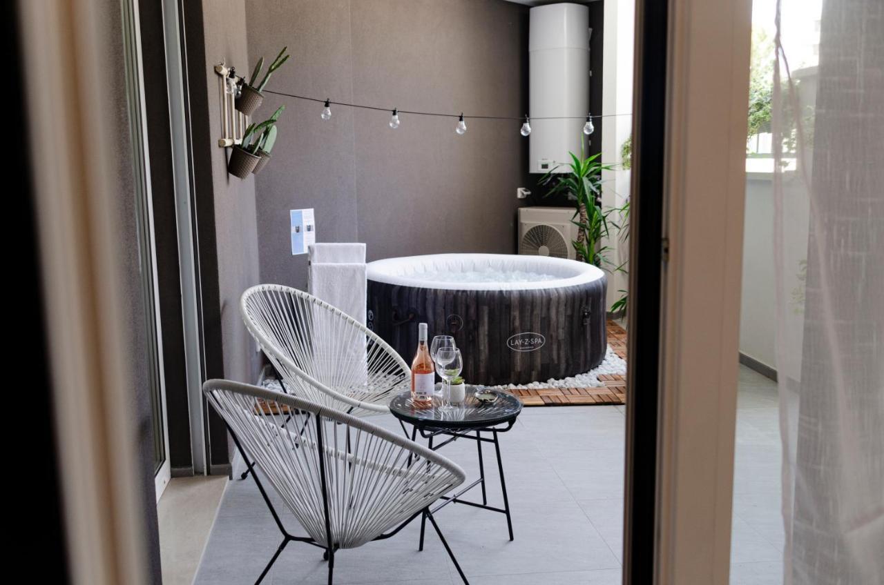 Apulialux Design Apartment - Relax, Spa E Free Parking Bari Eksteriør bilde